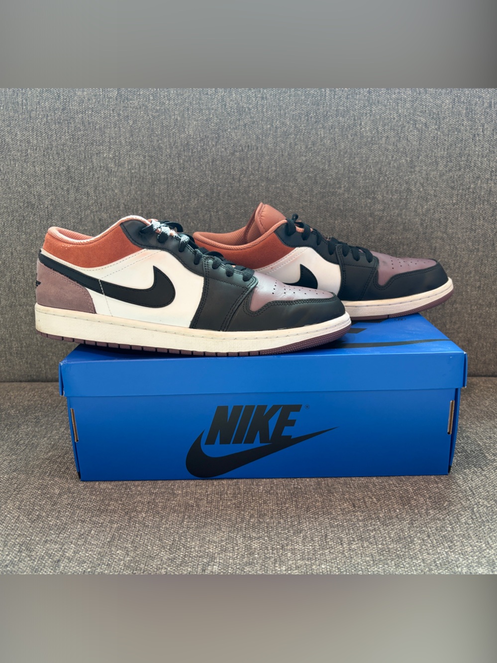 Nike Jordan 1 Low SE Sneaker in Sky J Mauve